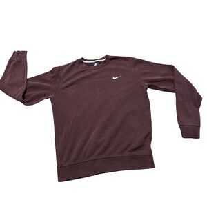 Nike women’s Maroon crew neck Sweater